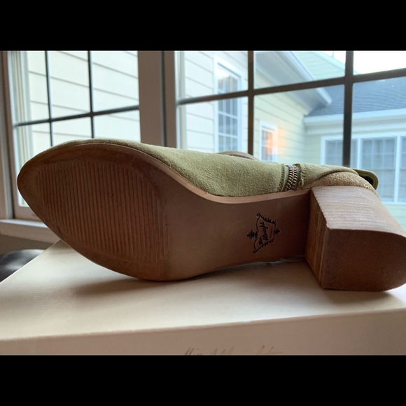 Miss Albright Karine Bootie with Bow - Picture 8 of 8